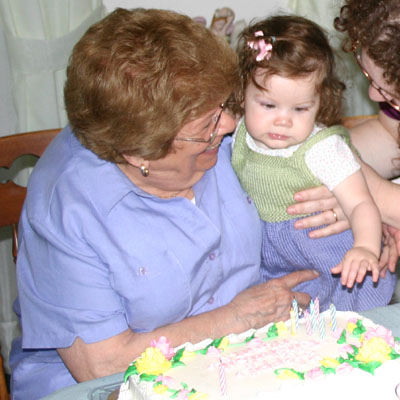 20090712_with_great_grandma