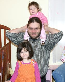 20090212_withDaddy.jpg