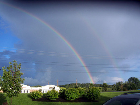 double_rainbow2.jpg